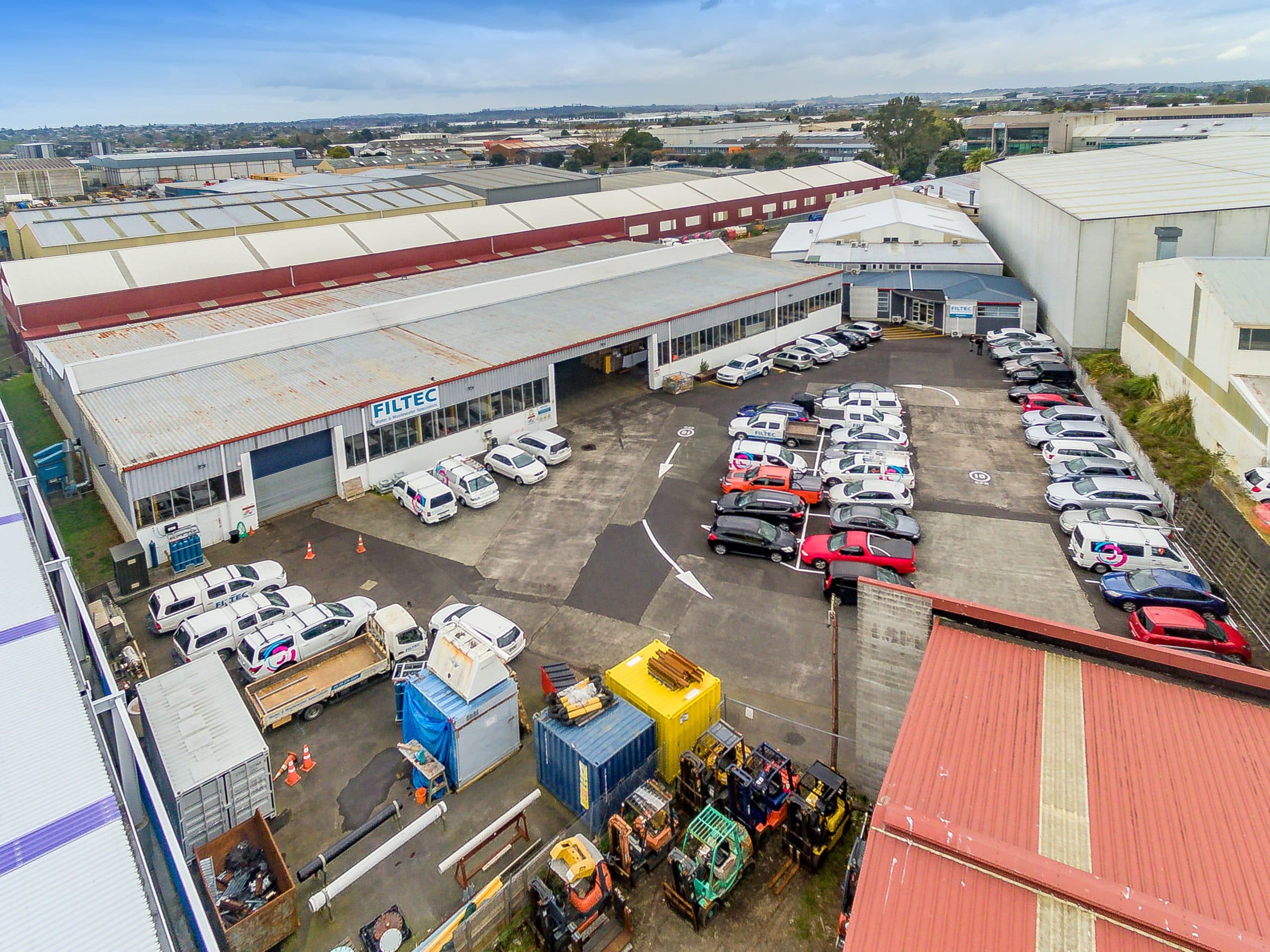 A birds eye view of the carpark.